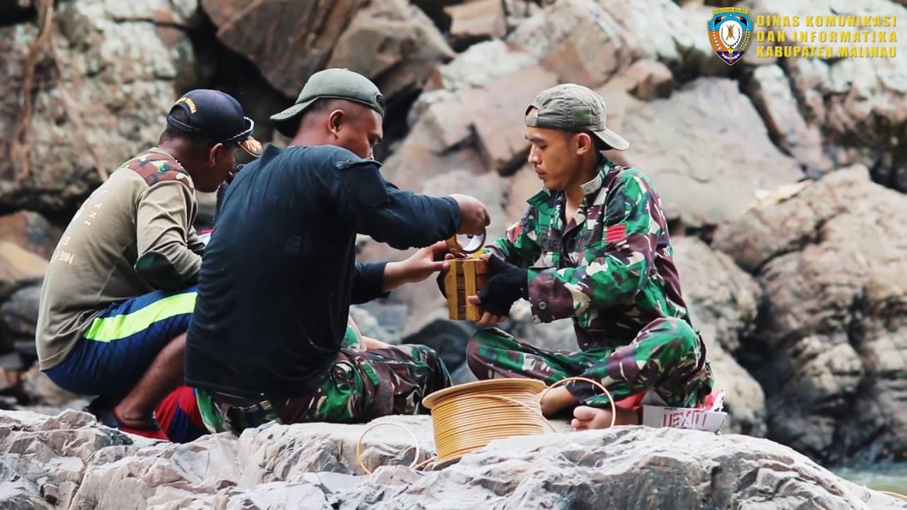 PELEDAKAN BATU GIRAM DI KECAMATAN PUJUNGAN KAB.MALINAU