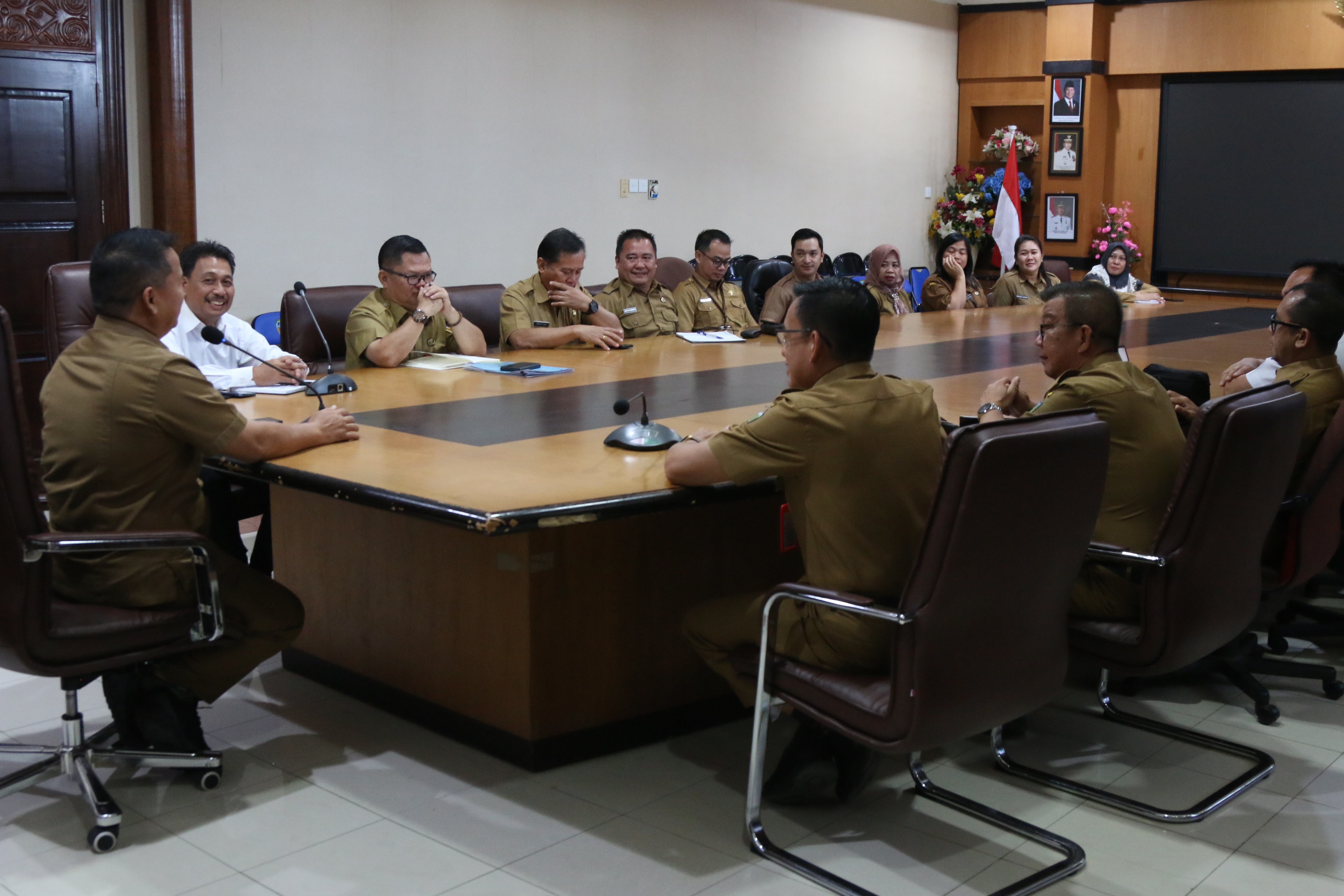 sekda-pimpin-rapat-penyambutan-bupati-dan-wakil-bupati--direncanakan-datang-sore-ini